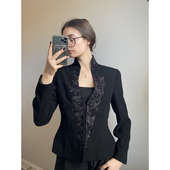 Vintage Black with Beaded Floral Lapel Snap Button Jacket/Blazer Size 8 - Picture 1 of 7